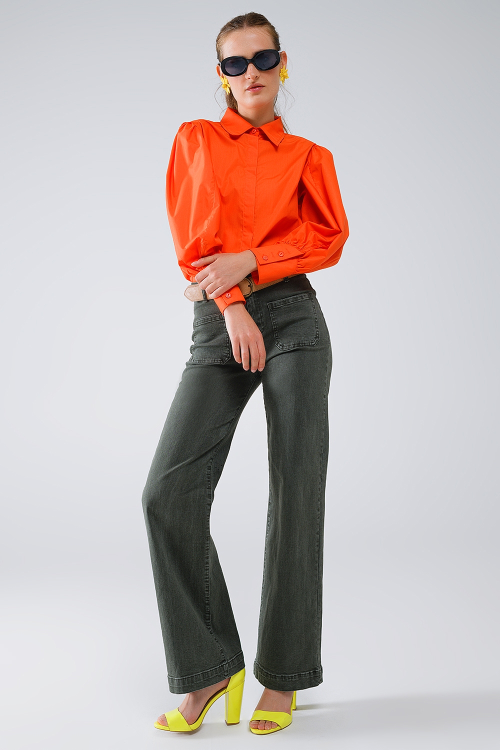 Camisa b&aacute;sica de popel&iacute;n naranja con mangas largas globo