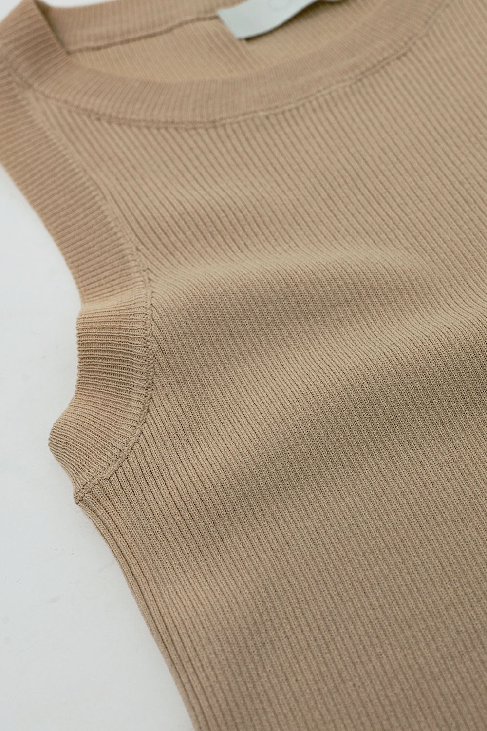 Top de punto sin mangas Beige Top de punto sin mangas Beige