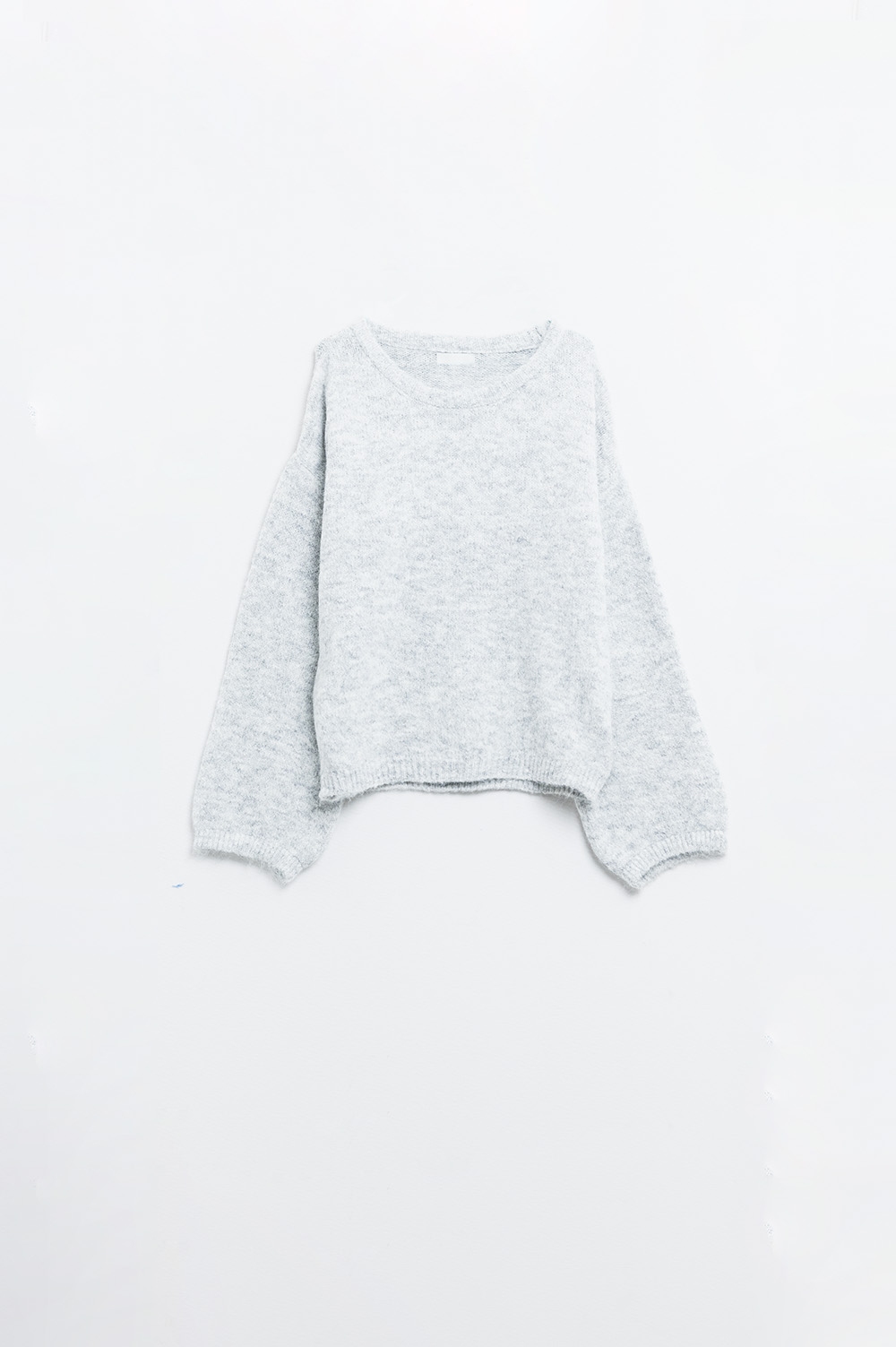 Acogedor jersey de manga globo en gris claro Acogedor jersey de manga globo en gris claro