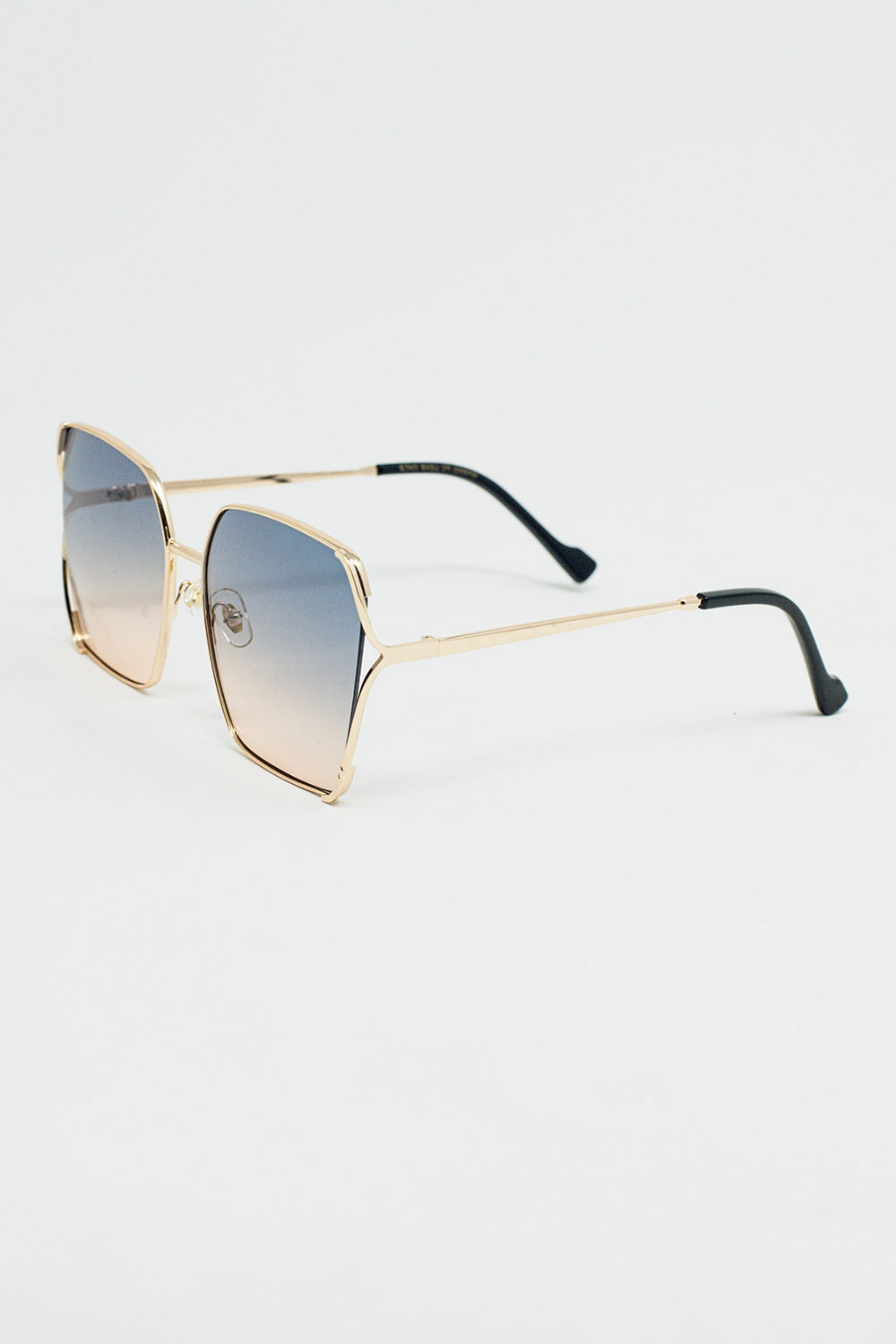 Gafas de sol cuadradas oversize de metal con lentes degradadas azules